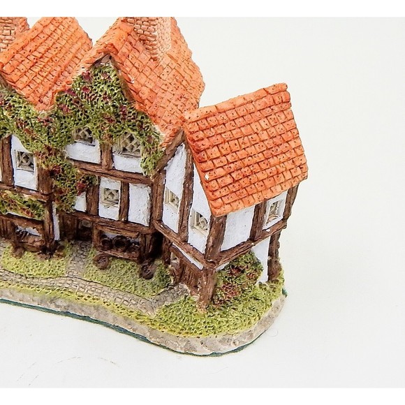 David Winter Cottage The Apothecarys Shop 1985 Great Britain - Picture 8 of 9